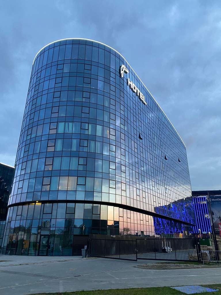 Van Der Valk Hotel Gent Esterno foto
