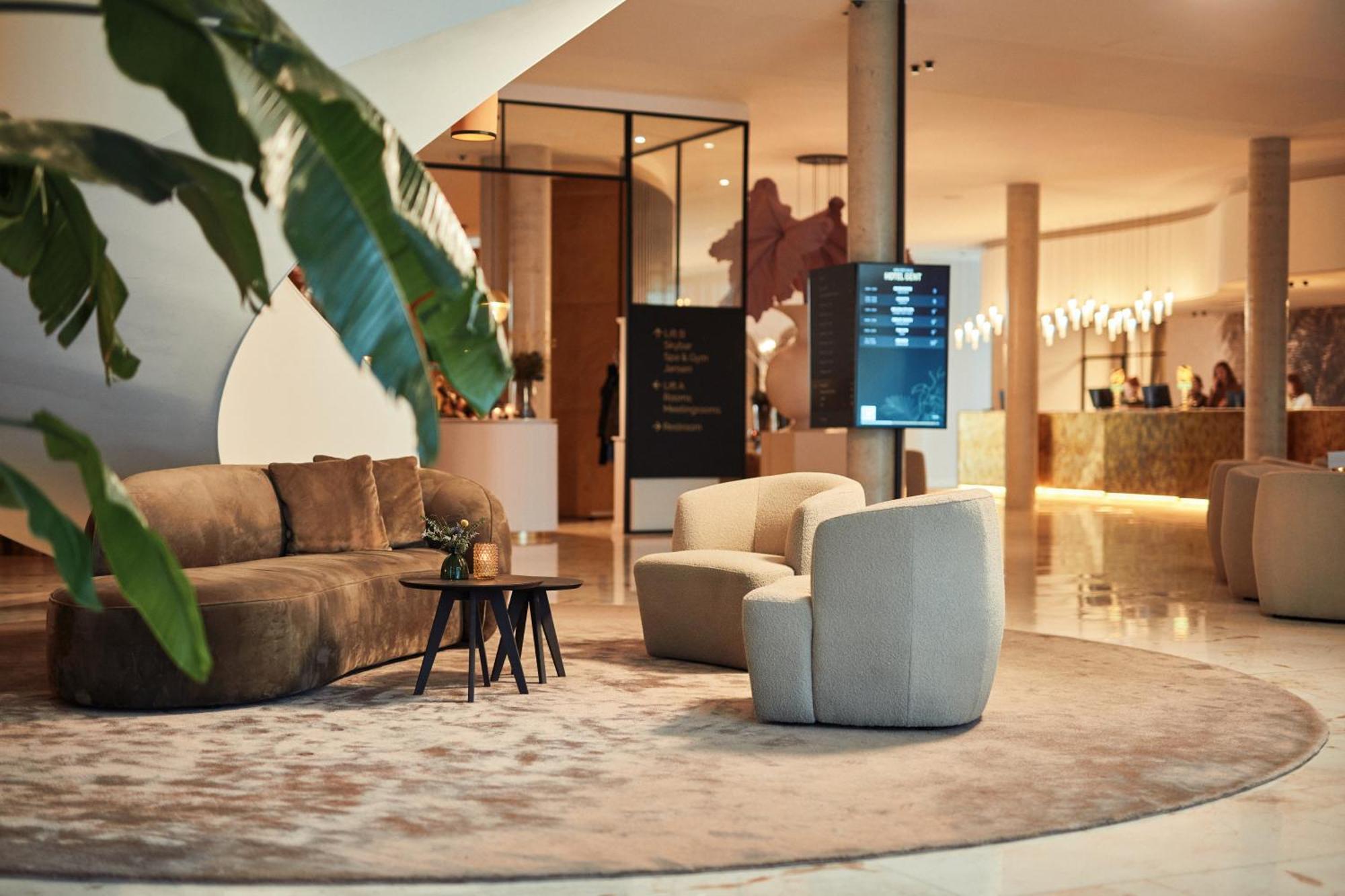 Van Der Valk Hotel Gent Esterno foto